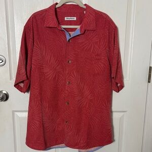 TOMMY BAHAMA Silk Red Button Up Short Sleeve Shirt Subtle Leaf Pattern size XL